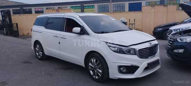 Kia Carnival 2015, 222,000 km - 2.2 l - Bakı
