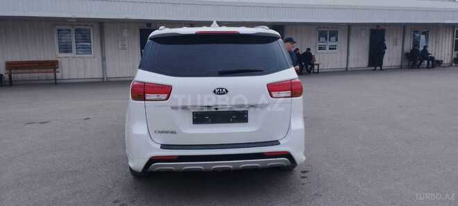Kia Carnival 2015, 222,000 km - 2.2 l - Bakı