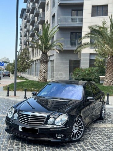 Mercedes E 350 2007, 290,000 km - 3.5 l - Bakı