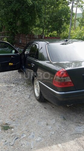 Mercedes C 220 1995, 406,350 km - 2.2 л - Şəki