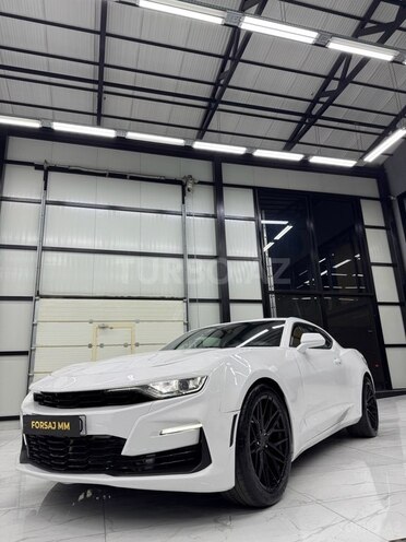 Chevrolet Camaro-5