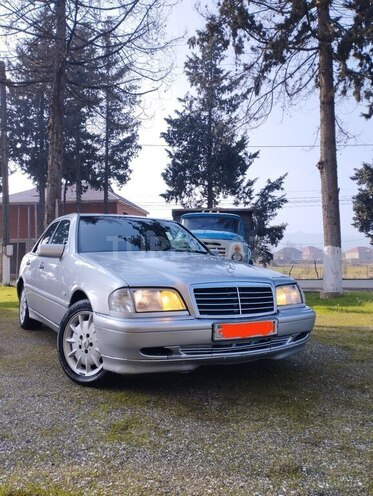 Mercedes C 220 d 2000, 250,000 km - 2.2 l - Lənkəran