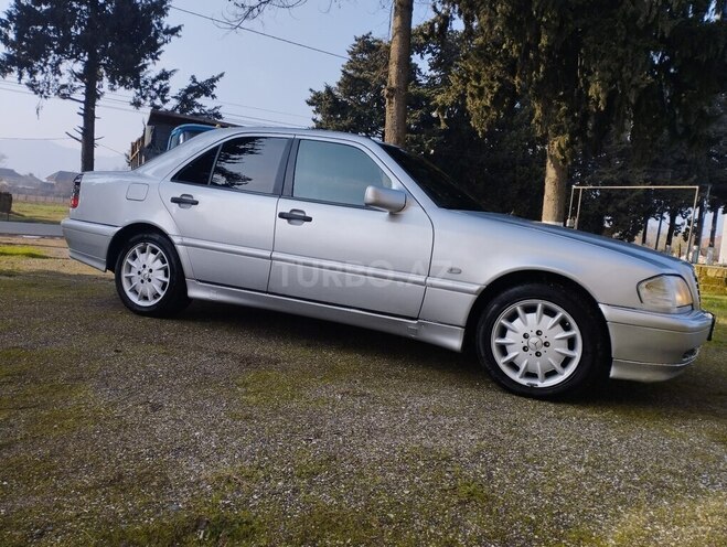 Mercedes C 220 d 2000, 250,000 km - 2.2 l - Lənkəran
