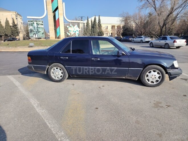 Mercedes E 200 1991, 265,166 km - 2.0 l - Sumqayıt