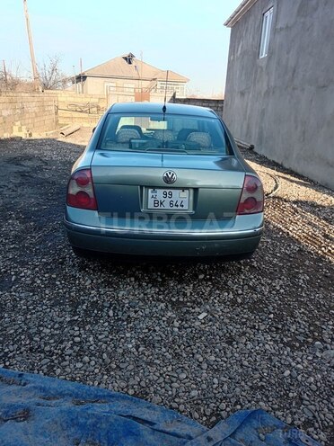 Volkswagen Passat 2003, 250,000 km - 1.8 l - Bakı