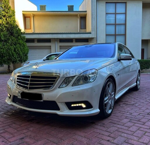 Mercedes E 250 2011, 225,860 km - 1.8 l - Bakı