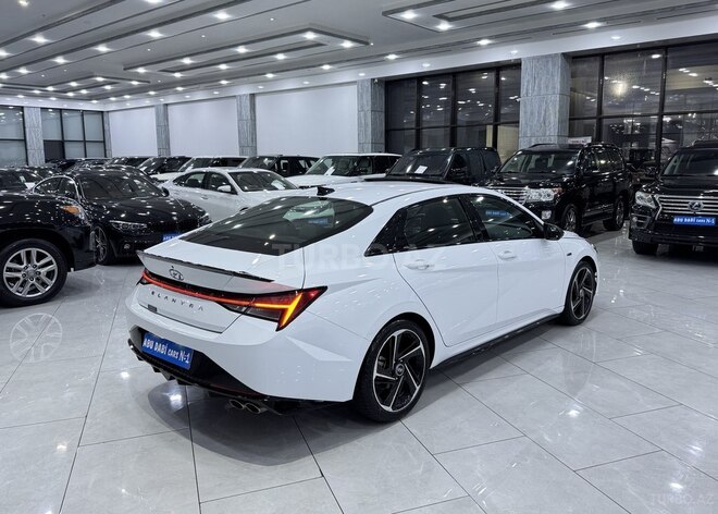 Hyundai Elantra N Line-5