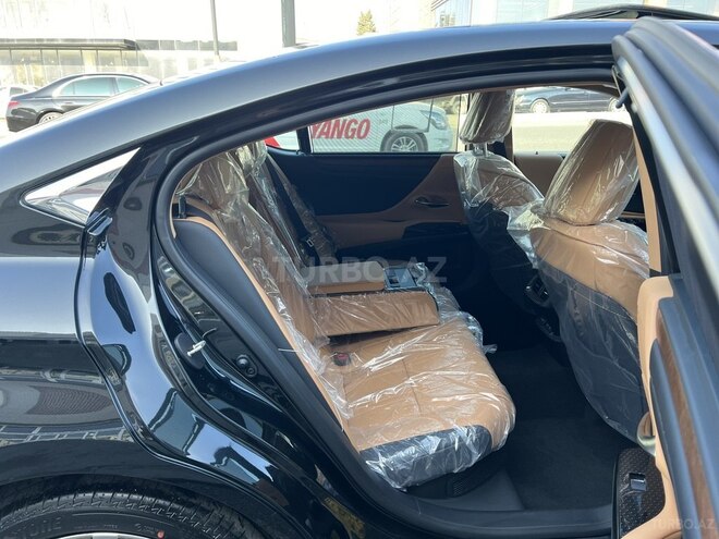 Lexus ES 300h 2024, 0 km - 2.5 l - Bakı