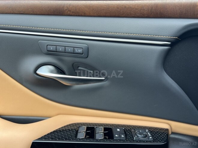 Lexus ES 300h 2024, 0 km - 2.5 l - Bakı