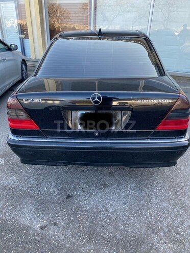 Mercedes C 230 1999, 232,000 km - 2.3 l - Bakı