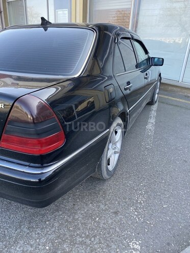 Mercedes C 230 1999, 232,000 km - 2.3 l - Bakı
