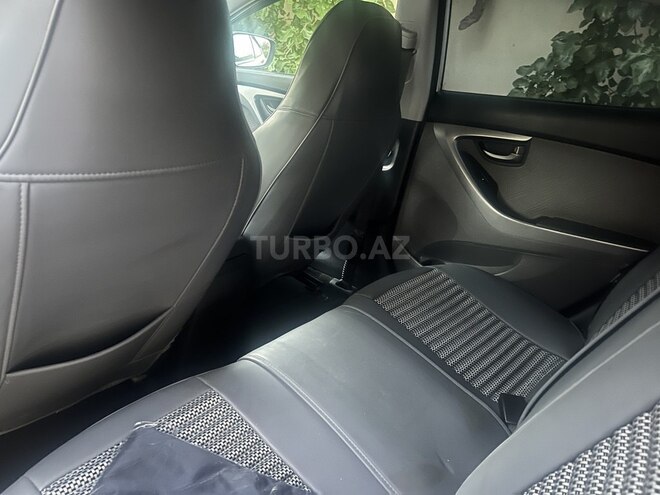 Hyundai Elantra 2013, 300,947 km - 1.8 l - Bakı