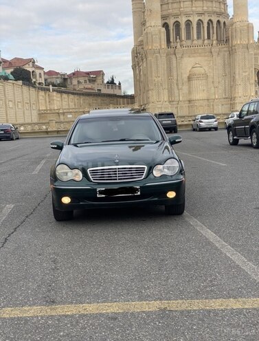 Mercedes C 240 2002, 127,277 km - 2.4 l - Bakı