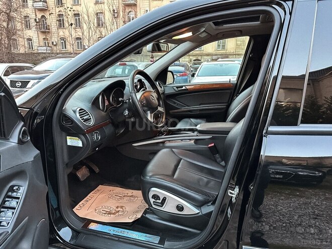 Mercedes GL 450 4MATIC 2010, 270,000 km - 4.7 л - Bakı