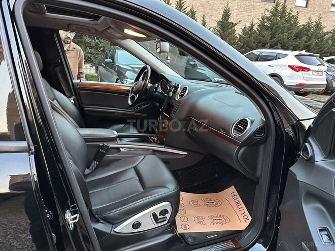 Mercedes GL 450 4MATIC 2010, 270,000 km - 4.7 л - Bakı