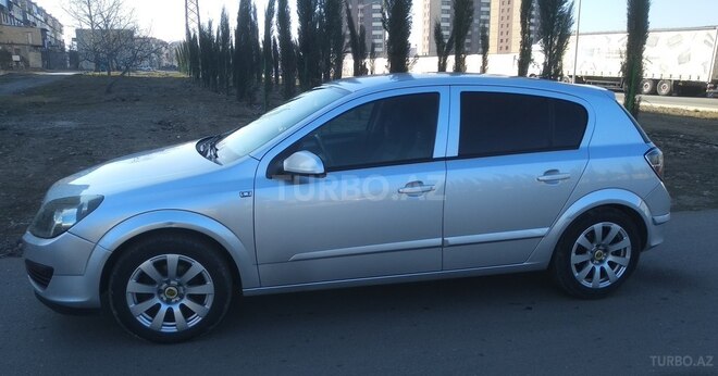 Opel Astra 2006, 288,930 km - 1.8 л - Gəncə