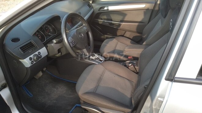 Opel Astra 2006, 288,930 km - 1.8 л - Gəncə