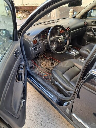 Volkswagen Passat 2004, 316,660 km - 1.8 l - Sumqayıt