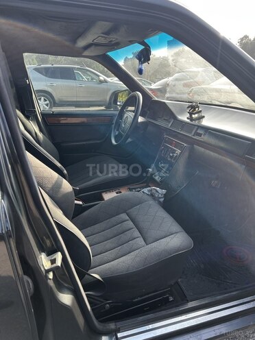 Mercedes E 220 1993, 500,000 km - 2.2 l - Bakı