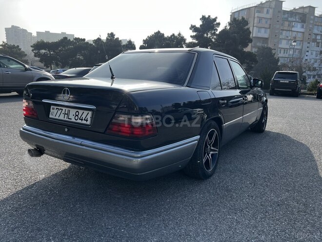Mercedes E 220 1993, 500,000 km - 2.2 l - Bakı