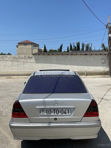 Mercedes C 200 1999, 404,000 km - 2.0 l - Bakı