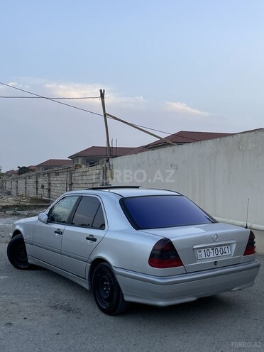 Mercedes C 200 1999, 404,000 km - 2.0 l - Bakı