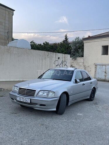 Mercedes C 200 1999, 404,000 km - 2.0 l - Bakı