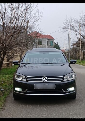 Volkswagen Passat 2013, 190,000 km - 1.8 l - Bakı