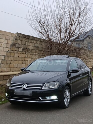 Volkswagen Passat 2013, 190,000 km - 1.8 l - Bakı
