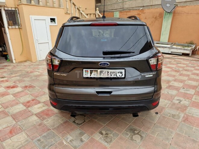 Ford Escape 2017, 123,600 km - 1.5 l - Bakı