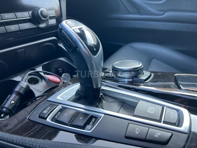 BMW 528 2016, 213,000 km - 2.0 l - Bakı