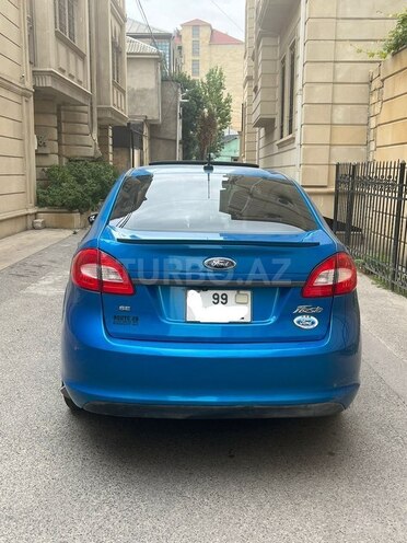 Ford Fiesta 2012, 290,000 km - 1.6 л - Bakı