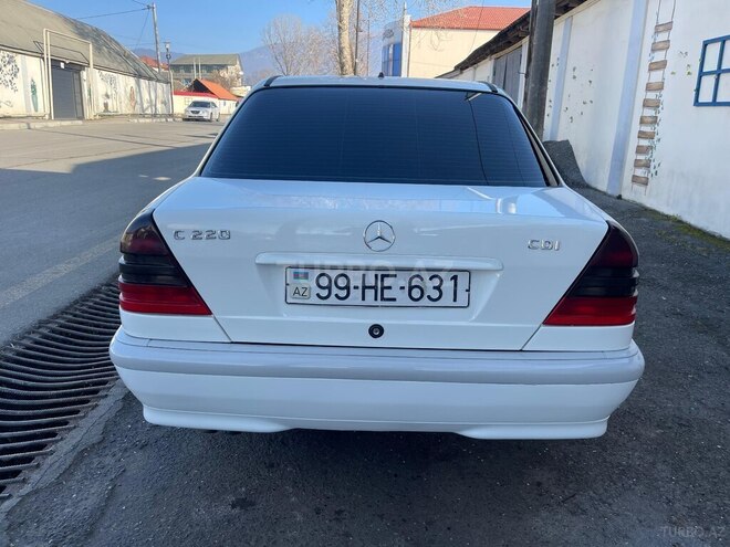 Mercedes C 220 d 1998, 557,000 km - 2.2 л - İsmayıllı
