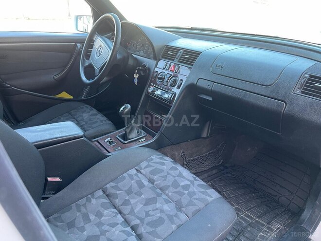 Mercedes C 220 d 1998, 557,000 km - 2.2 л - İsmayıllı