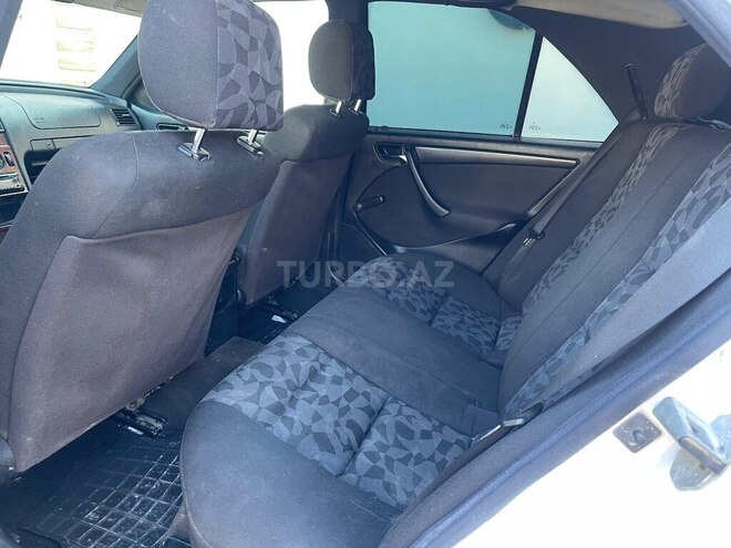 Mercedes C 220 d 1998, 557,000 km - 2.2 л - İsmayıllı
