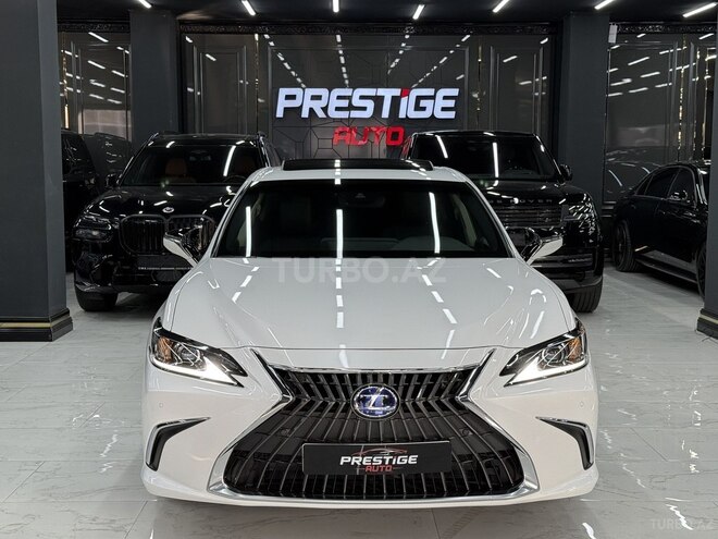 Lexus ES 300h-2