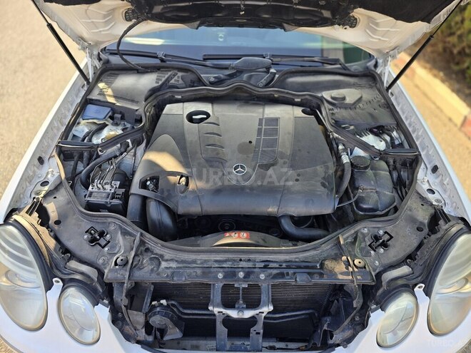 Mercedes E 220 d 2006, 291,272 km - 2.2 l - İmişli