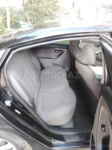 Hyundai Elantra 2015, 128,000 km - 1.8 л - Bakı