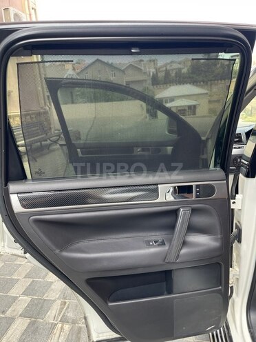 Volkswagen Touareg 2004, 291,000 km - 3.2 л - Bakı