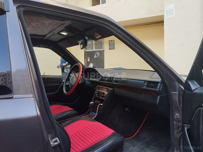 Mercedes E 260 1991, 315,000 km - 2.6 л - Bakı