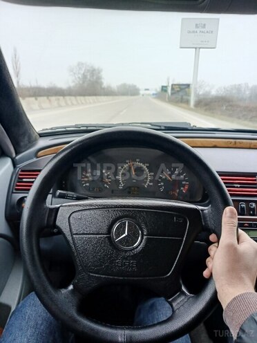 Mercedes C 230 1998, 374,052 km - 2.3 l - Şabran