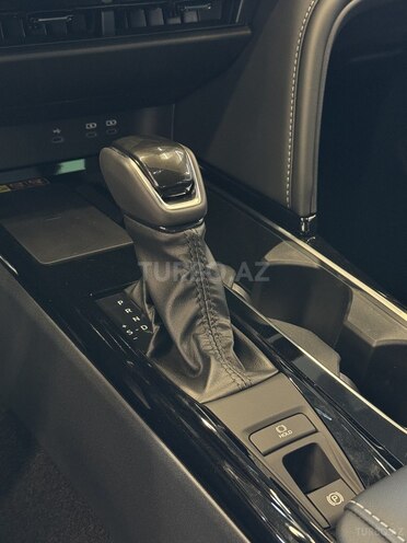 Toyota Camry-14