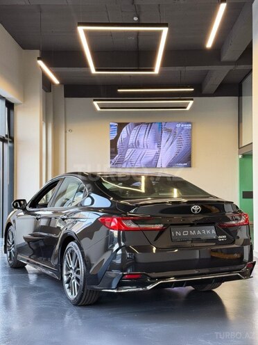 Toyota Camry-6