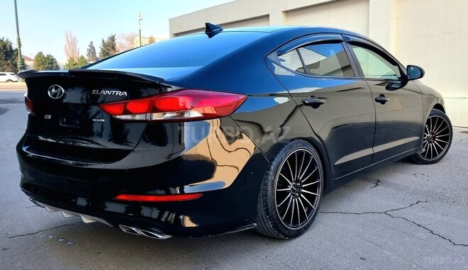 Hyundai Elantra 2017, 121,000 km - 2.0 l - Bakı