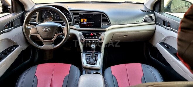 Hyundai Elantra 2017, 121,000 km - 2.0 l - Bakı