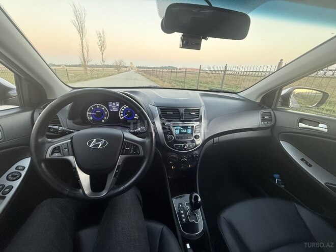Hyundai Accent 2016, 193,000 km - 1.6 l - Bakı