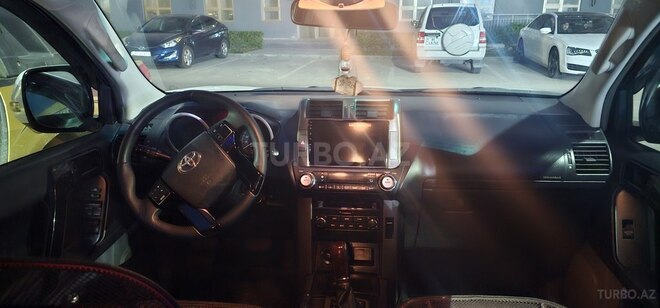 Toyota Land Cruiser Prado 2012, 212,465 km - 2.7 l - Zaqatala