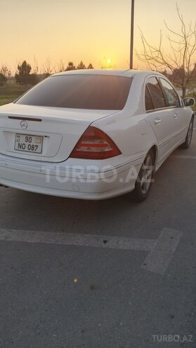 Mercedes C 240 2005, 288,000 km - 2.6 l - Bakı