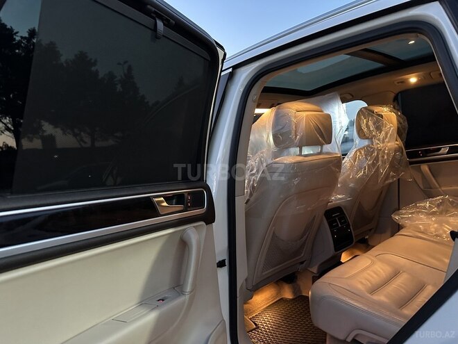 Volkswagen Touareg 2011, 204,000 km - 3.6 l - Sumqayıt