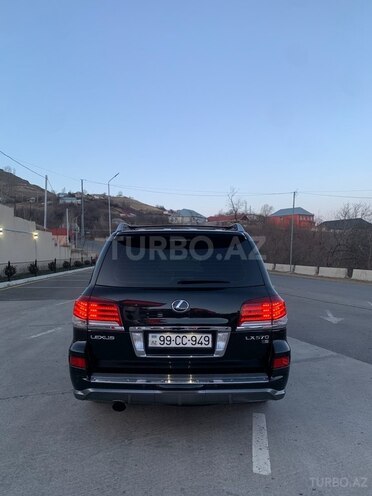 Lexus LX 570-4